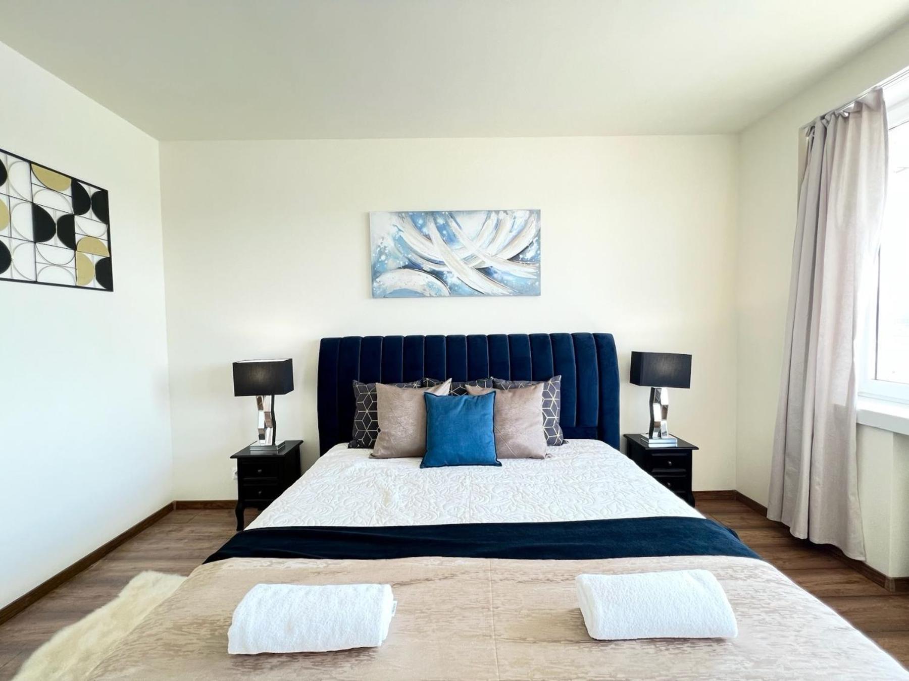 Luxury With A Beautiful View Of The Danube, Free - Wellness And Car Parking In The Center Of The Apartamento